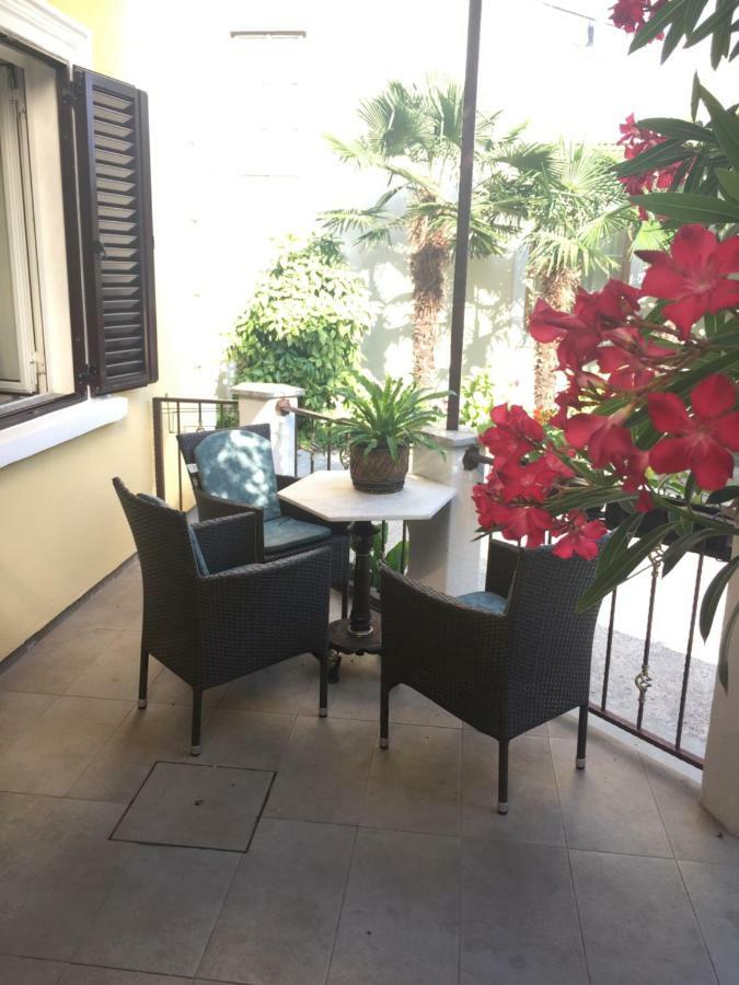 Rooms Tusculum Opatija Exteriör bild