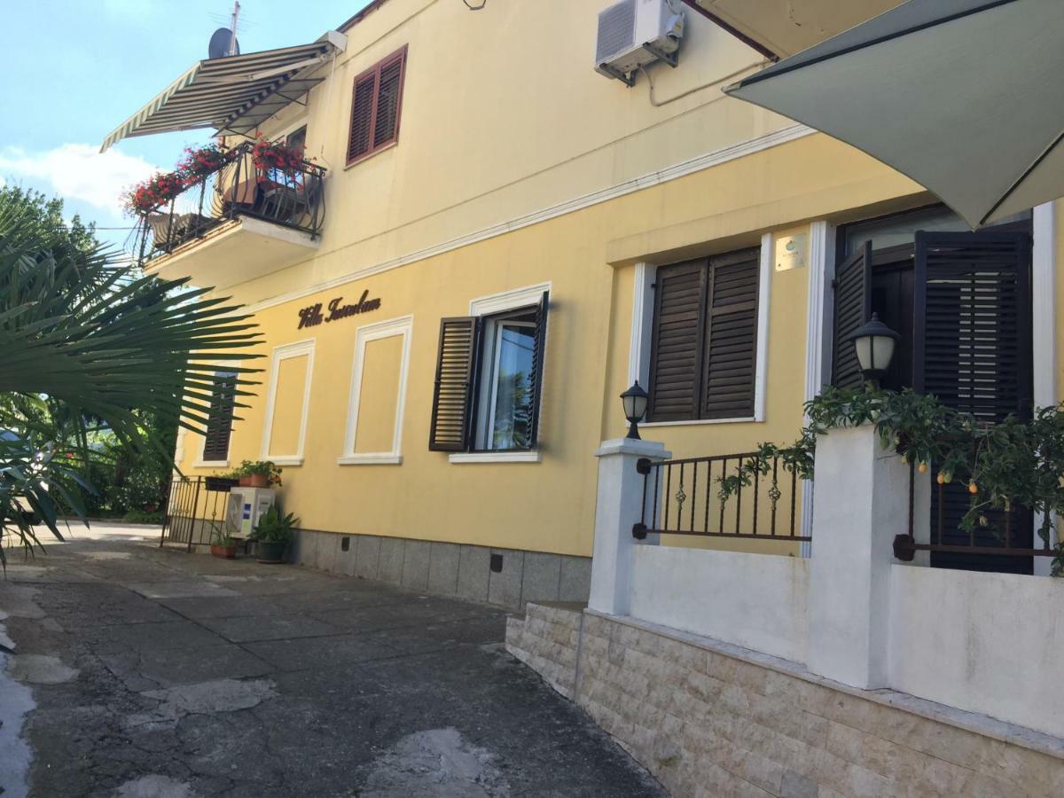 Rooms Tusculum Opatija Exteriör bild
